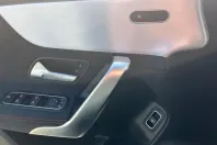 Mercedes-Benz CLA 220 din 2024 cu 14.368 km - oferta MER163745 - foto 8