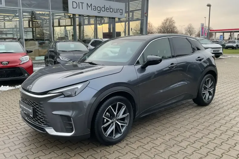 Lexus LBX din 2024 cu 10.000 km - oferta LEX163746 - foto 2