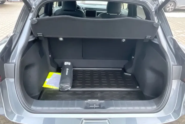 Lexus LBX din 2024 cu 10.000 km - oferta LEX163746 - foto 18