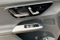 Mercedes-Benz GLC 200 din 2024 cu 24.750 km - oferta MER163749 - foto 6