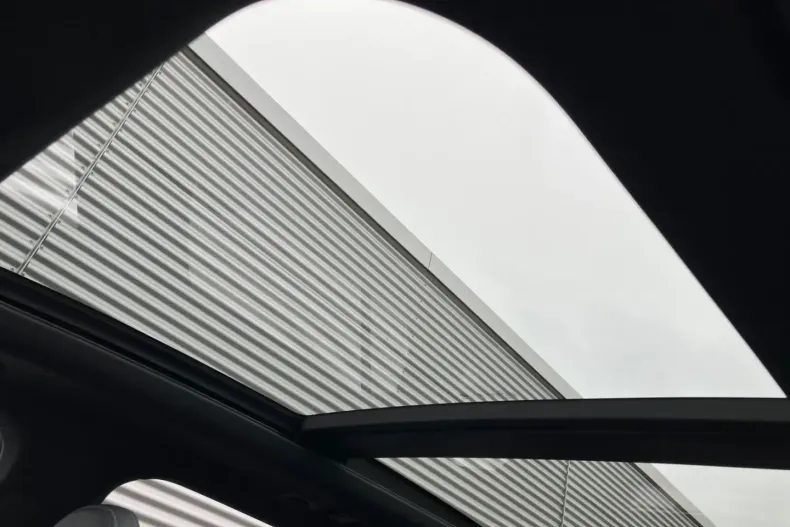 Mercedes-Benz GLC 200 din 2024 cu 24.750 km - oferta MER163749 - foto 12