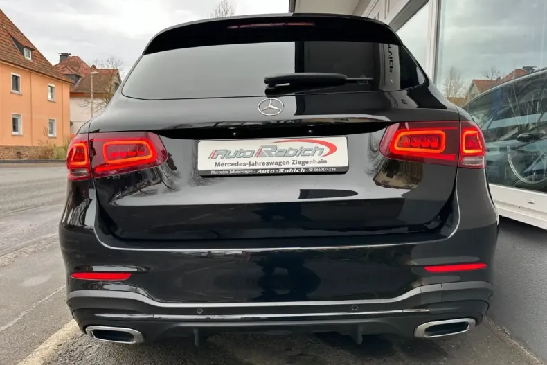 Mercedes-Benz GLC 400 din 2021 cu 61.888 km - oferta MER163752 - foto 6