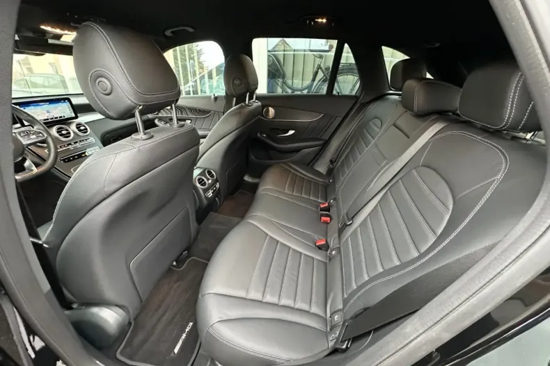 Mercedes-Benz GLC 400 din 2021 cu 61.888 km - oferta MER163752 - foto 11