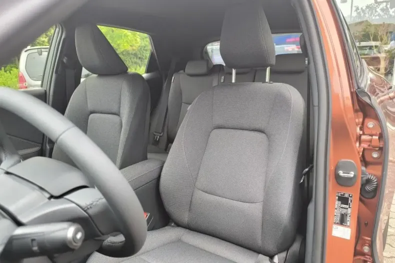 Lexus LBX din 2025 cu 5.500 km - oferta LEX163756 - foto 20