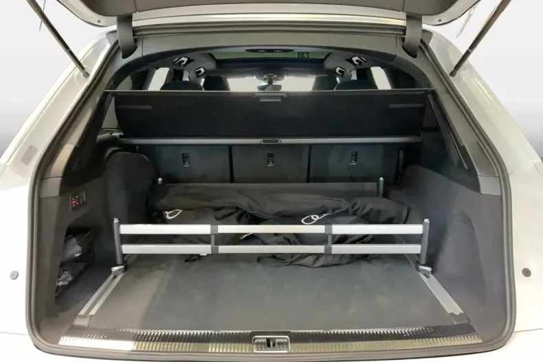 Audi Q7 din 2024 cu 8.950 km - oferta AUD163760 - foto 9