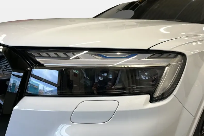 Audi Q7 din 2024 cu 8.950 km - oferta AUD163760 - foto 11