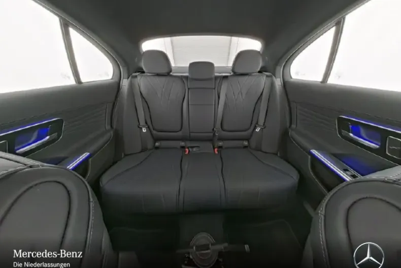 Mercedes-Benz C 220 din 2024 cu 6.101 km - oferta MER163763 - foto 7