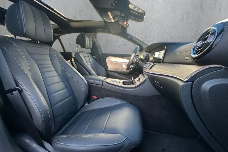 Mercedes-Benz E 300 din 2022 cu 74.000 km - oferta MER163766 - foto 15