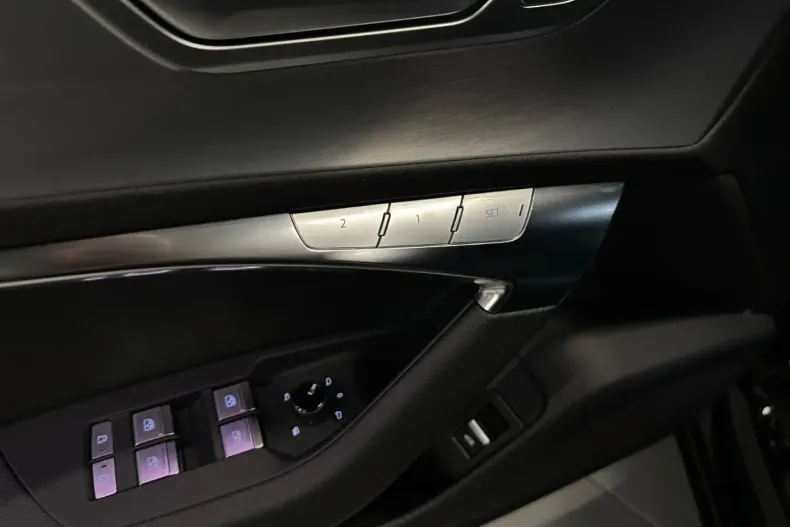 Audi A6 din 2023 cu 81.000 km - oferta AUD163769 - foto 13