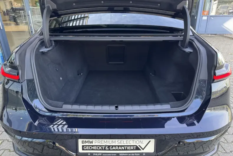 BMW 750 din 2024 cu 23.581 km - oferta BMW163770 - foto 7