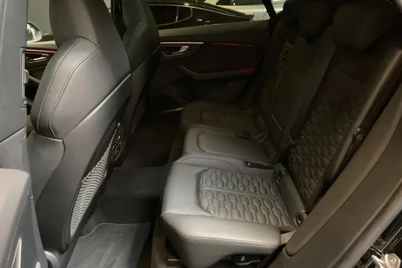 Audi RSQ8 din 2024 cu 12.200 km - oferta AUD163771 - foto 18