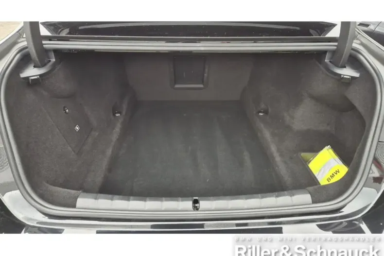 BMW 750 din 2024 cu 16.349 km - oferta BMW163773 - foto 22