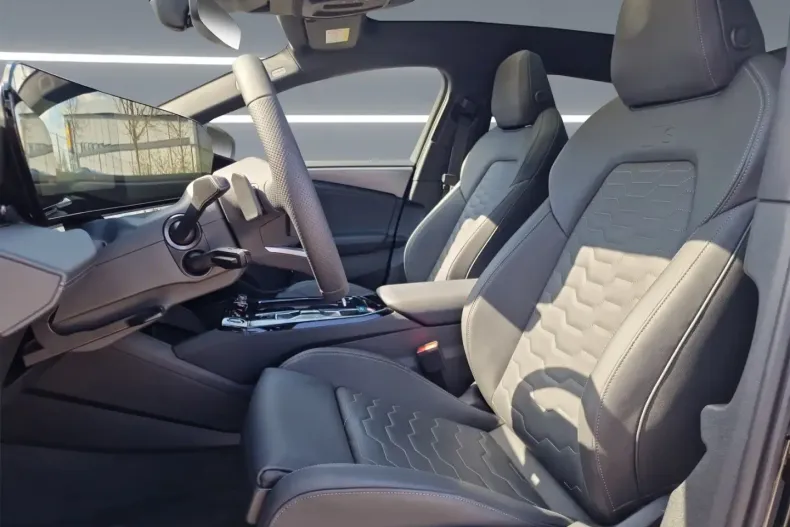 Audi A6 din 2025 cu 11.700 km - oferta AUD163774 - foto 12