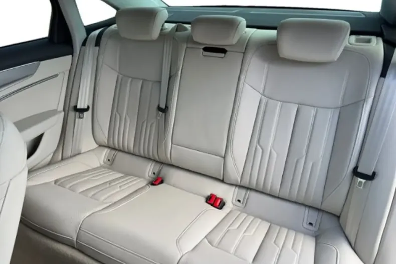 Audi A6 din 2022 cu 47.850 km - oferta AUD163775 - foto 12