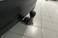 Mercedes-Benz GLA 250 din 2023 cu 4.500 km - oferta MER163776 - foto 10