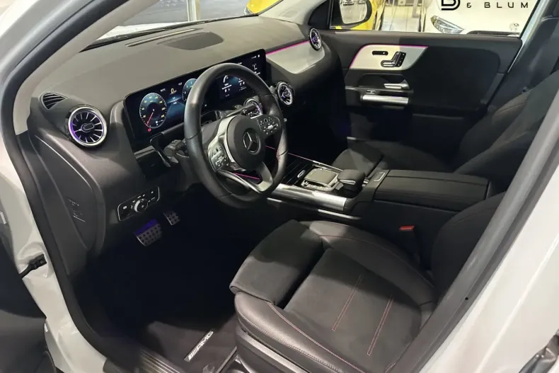 Mercedes-Benz GLA 250 din 2023 cu 4.500 km - oferta MER163776 - foto 14