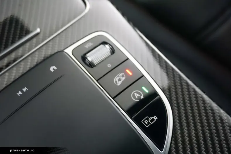 Mercedes-Benz GLC 43 AMG din 2021 cu 73.656 km - oferta MER163778 - foto 11