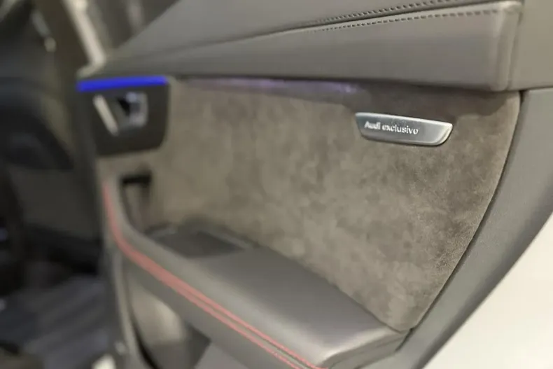 Audi RSQ8 din 2020 cu 57.000 km - oferta AUD163785 - foto 23