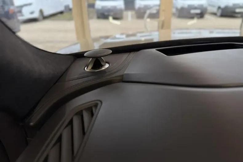 Audi RSQ8 din 2020 cu 57.000 km - oferta AUD163785 - foto 41