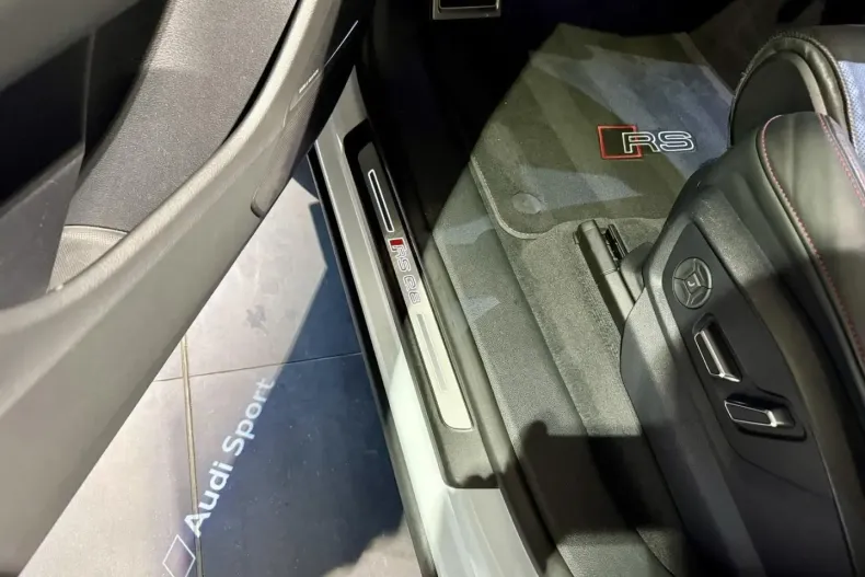 Audi RSQ8 din 2020 cu 57.000 km - oferta AUD163785 - foto 49