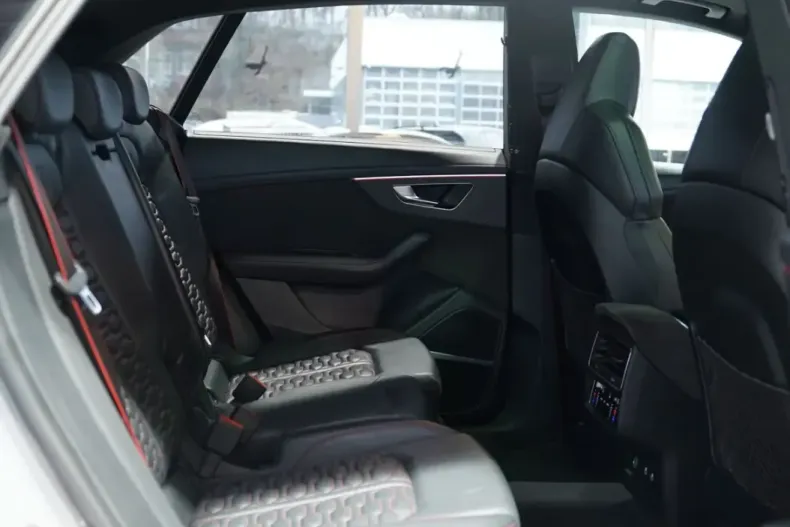 Audi RSQ8 din 2022 cu 65.000 km - oferta AUD163786 - foto 19