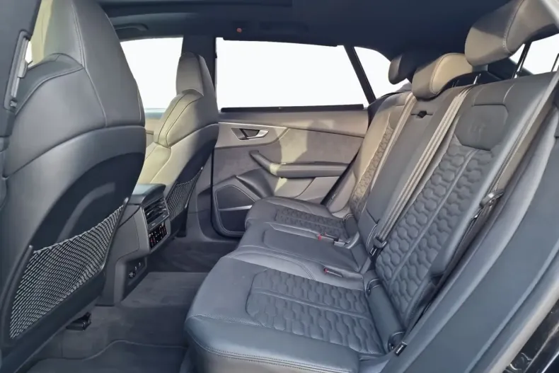 Audi RSQ8 din 2023 cu 14.203 km - oferta AUD163787 - foto 13