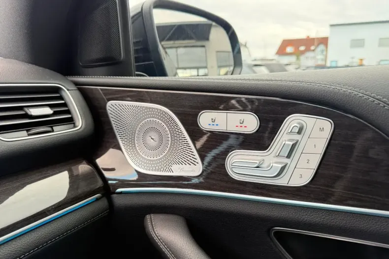 Mercedes-Benz GLE 350 din 2020 cu 55.036 km - oferta MER163790 - foto 25