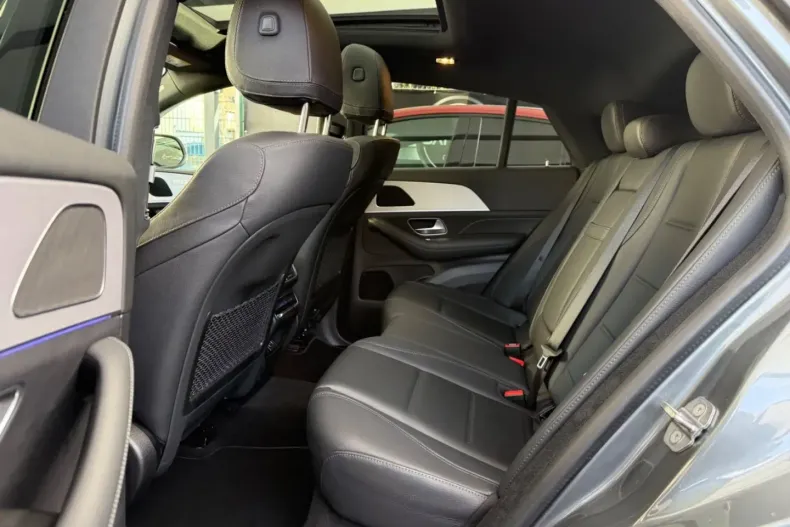 Mercedes-Benz GLE 350 din 2020 cu 49.000 km - oferta MER163791 - foto 11