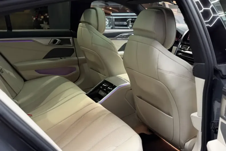 BMW 840 din 2020 cu 46.800 km - oferta BMW163796 - foto 40