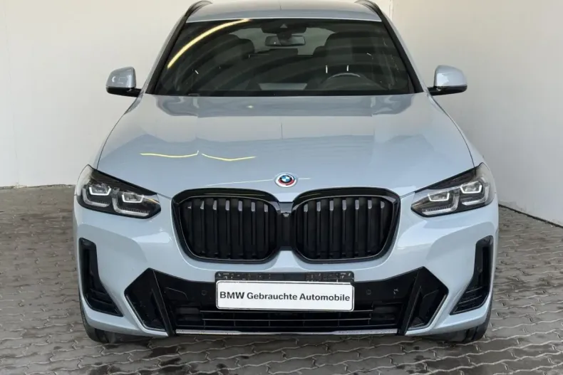 BMW X3 din 2022 cu 42.158 km - oferta BMW163807 - foto 1