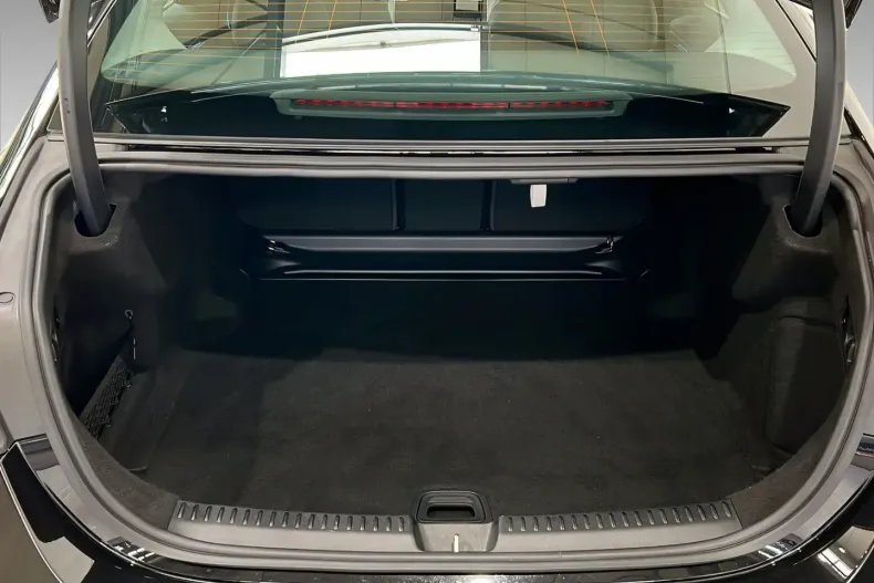 Mercedes-Benz E 450 din 2024 cu 7.376 km - oferta MER163813 - foto 8