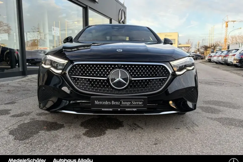 Mercedes-Benz E 450 din 2025 cu 27.286 km - oferta MER163815 - foto 2