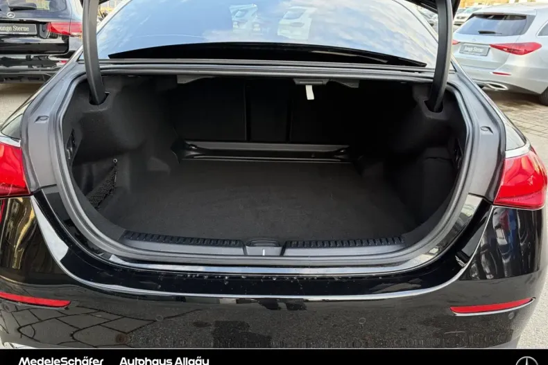 Mercedes-Benz E 450 din 2025 cu 27.286 km - oferta MER163815 - foto 13