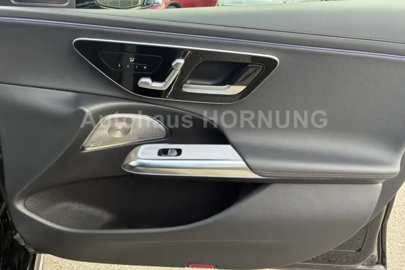 Mercedes-Benz E 220 din 2024 cu 15.095 km - oferta MER163819 - foto 13