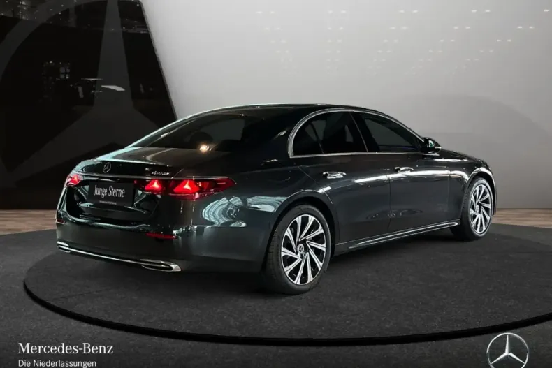 Mercedes-Benz E 300 din 2024 cu 14.934 km - oferta MER163830 - foto 5