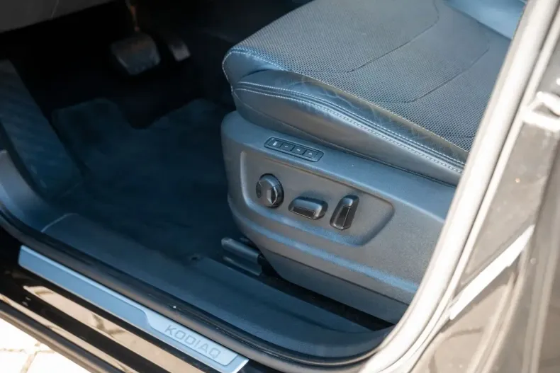 Skoda Kodiaq din 2021 cu 59.950 km - oferta SKO163835 - foto 27