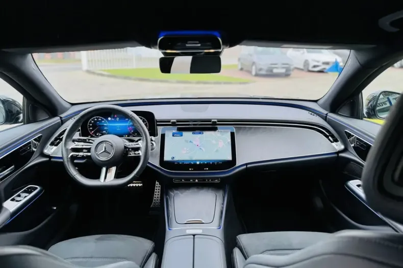 Mercedes-Benz E 200 din 2024 cu 24.550 km - oferta MER163844 - foto 11