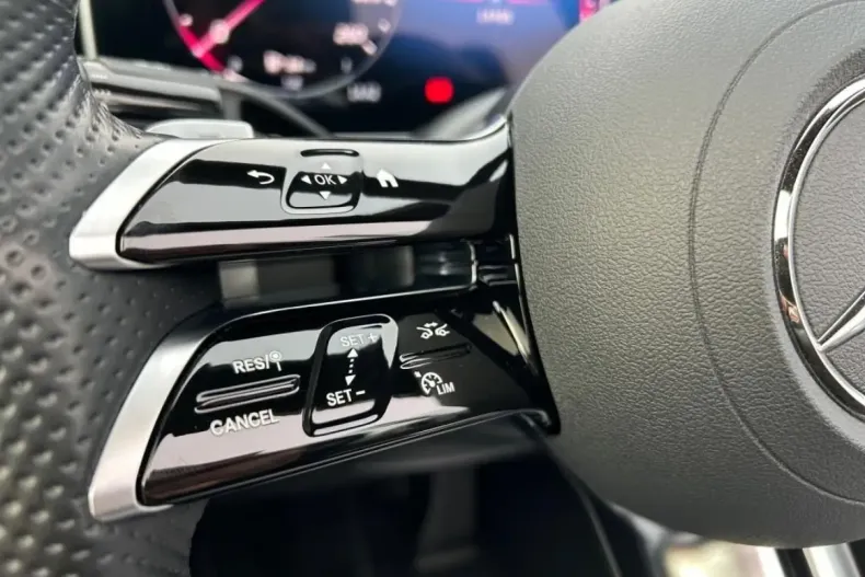 Mercedes-Benz CLE 200 din 2024 cu 14.900 km - oferta MER163859 - foto 10