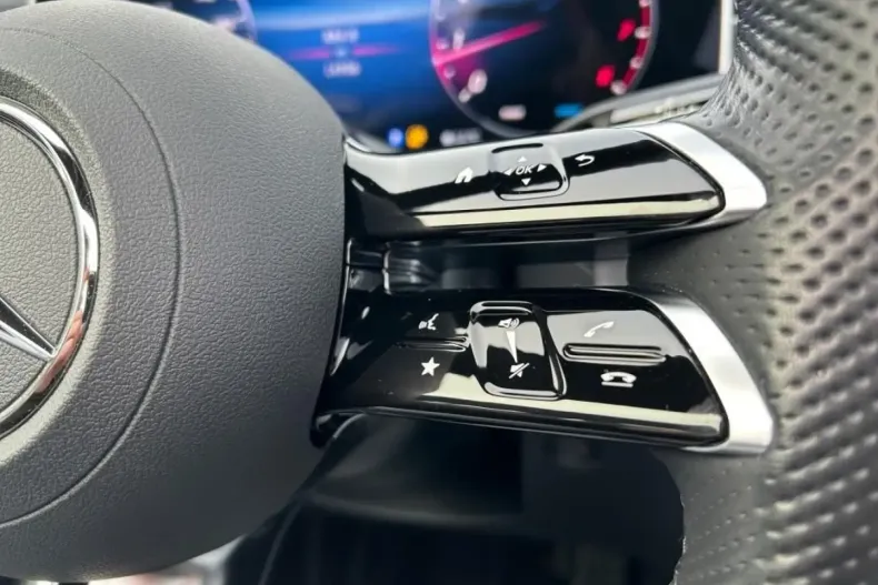 Mercedes-Benz CLE 200 din 2024 cu 14.900 km - oferta MER163859 - foto 11