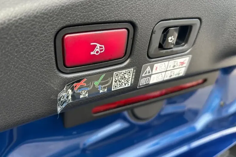 Mercedes-Benz CLE 200 din 2024 cu 14.900 km - oferta MER163859 - foto 26