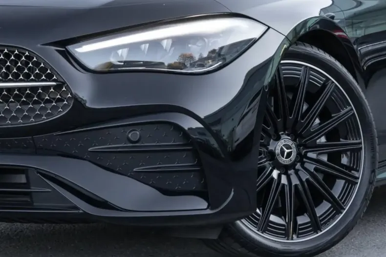 Mercedes-Benz CLE 200 din 2024 cu 14.020 km - oferta MER163860 - foto 5