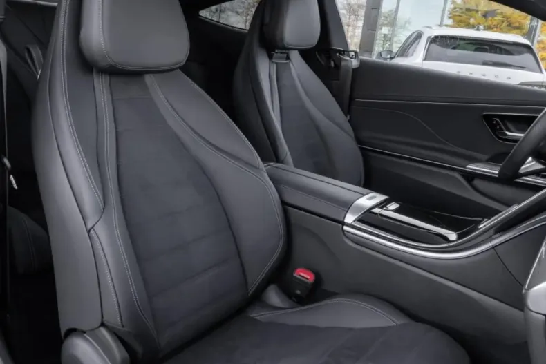 Mercedes-Benz CLE 200 din 2024 cu 14.020 km - oferta MER163860 - foto 6