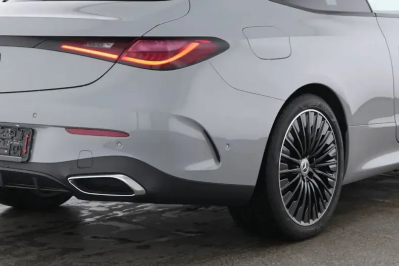 Mercedes-Benz CLE 200 din 2024 cu 28.600 km - oferta MER163863 - foto 4