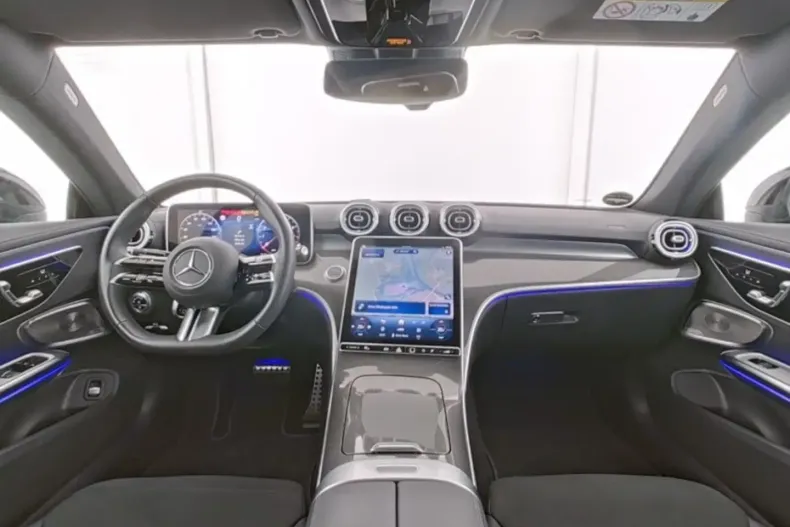 Mercedes-Benz CLE 200 din 2024 cu 28.600 km - oferta MER163863 - foto 7