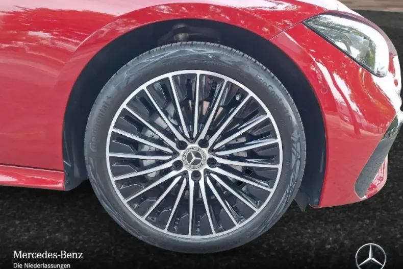 Mercedes-Benz CLE 220 din 2024 cu 5.237 km - oferta MER163867 - foto 4