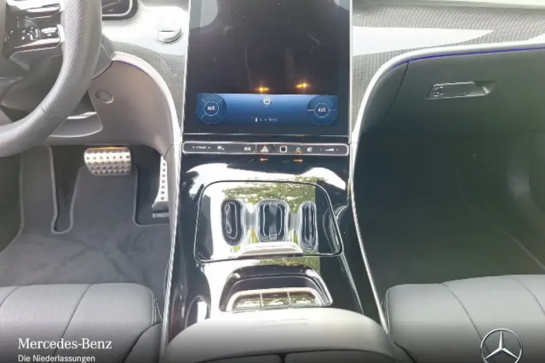 Mercedes-Benz CLE 220 din 2024 cu 5.237 km - oferta MER163867 - foto 12