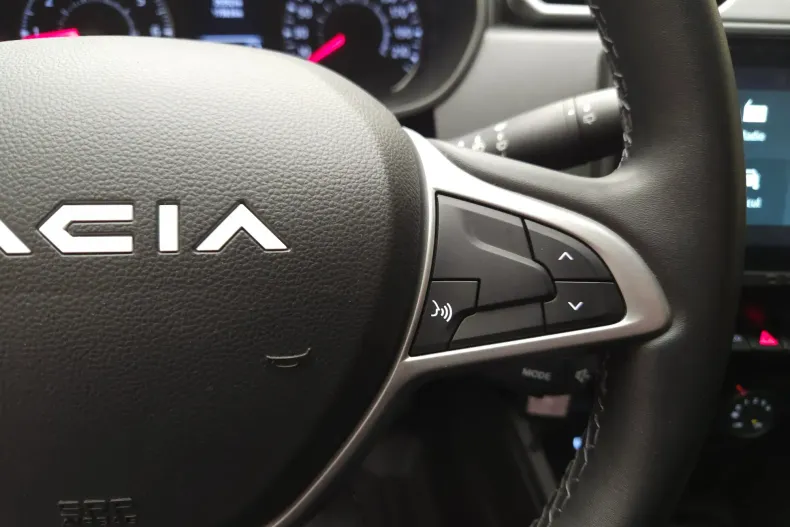 Dacia Duster din 2024 cu 25.000 km - oferta DAC163872 - foto 19