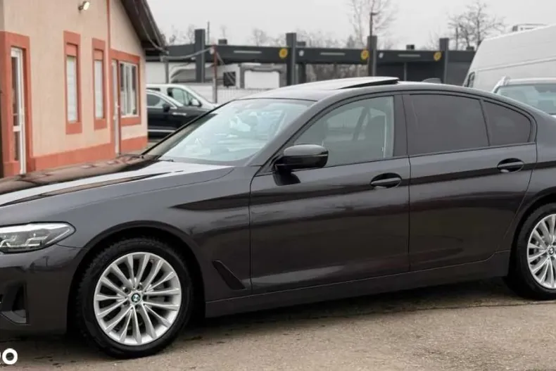 BMW Seria 5 din 2021 cu 141.000 km - oferta BMW163880 - foto 3