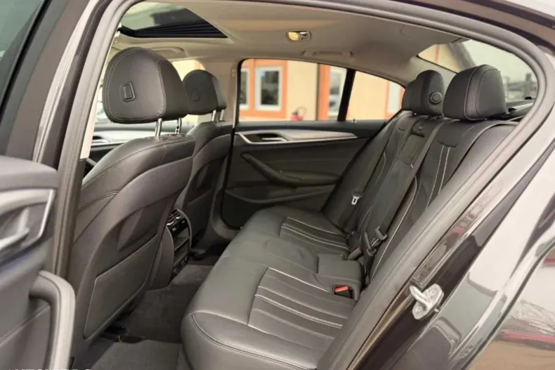 BMW Seria 5 din 2021 cu 141.000 km - oferta BMW163880 - foto 17