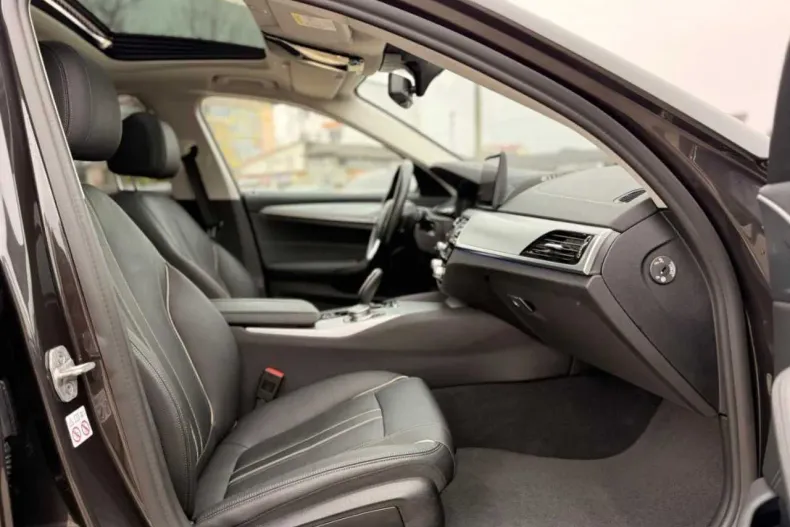 BMW Seria 5 din 2021 cu 141.000 km - oferta BMW163880 - foto 19